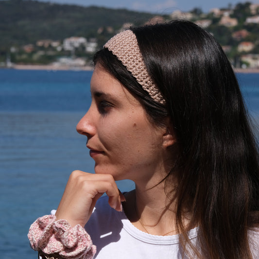 Bandeau en crochet